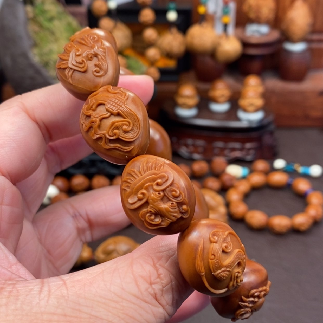 【闪购商品】橄榄核吊坠四季平安