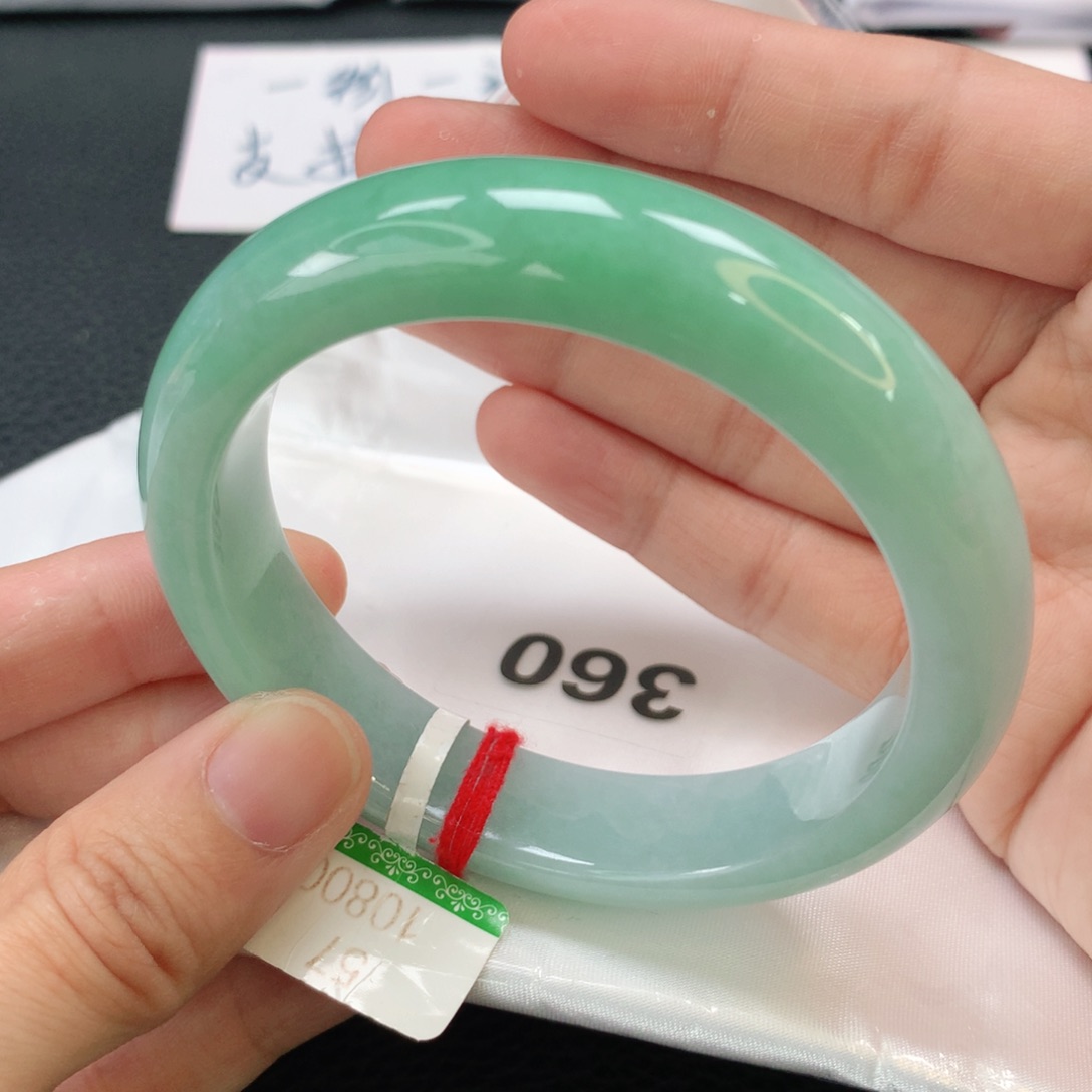 翡翠手镯未镶嵌缅甸57