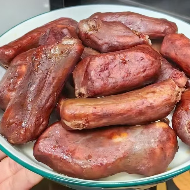 彭水特产 排骨香肠  烟熏麻辣味十足  一份是一斤 全店满2份包邮