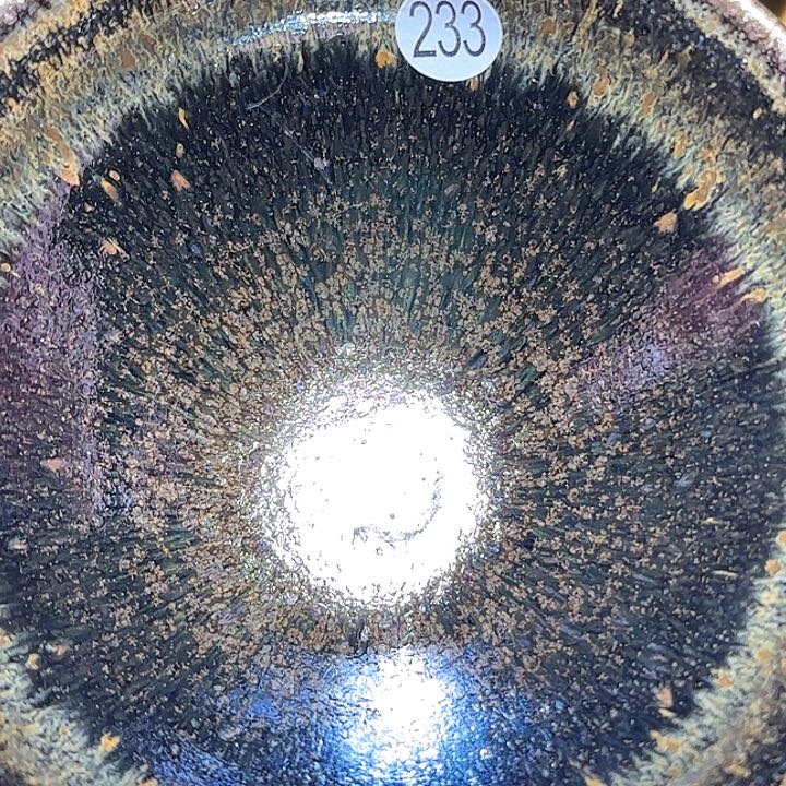 茶盏只有我们俩的钱能拿的