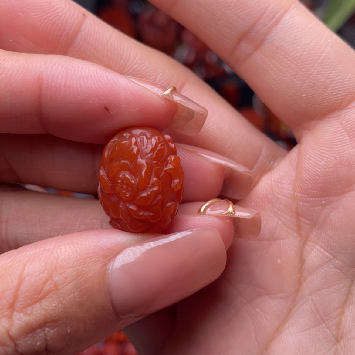 【闪购商品】南红玛瑙桶珠未镶嵌小**儿