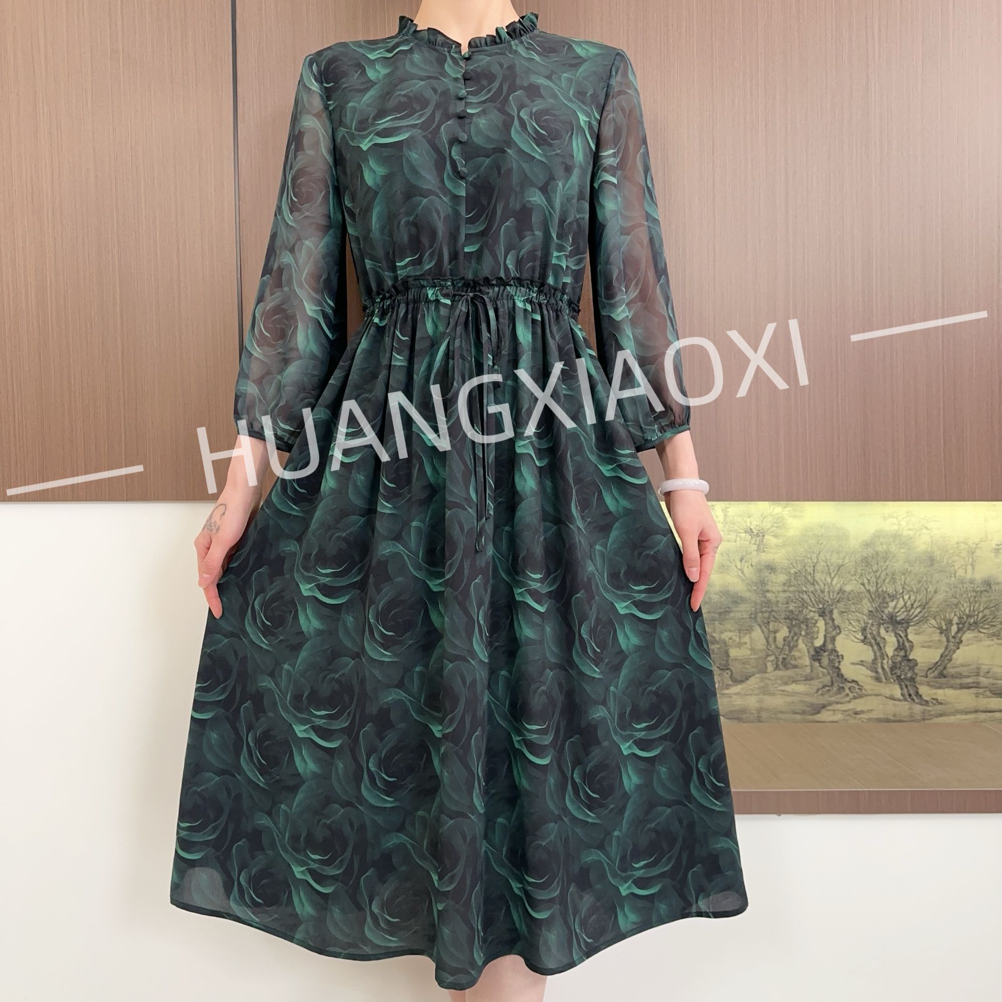 HUANGXIAOXI 优雅黑绿玫瑰花边领气质中长袖连衣裙HXX-238