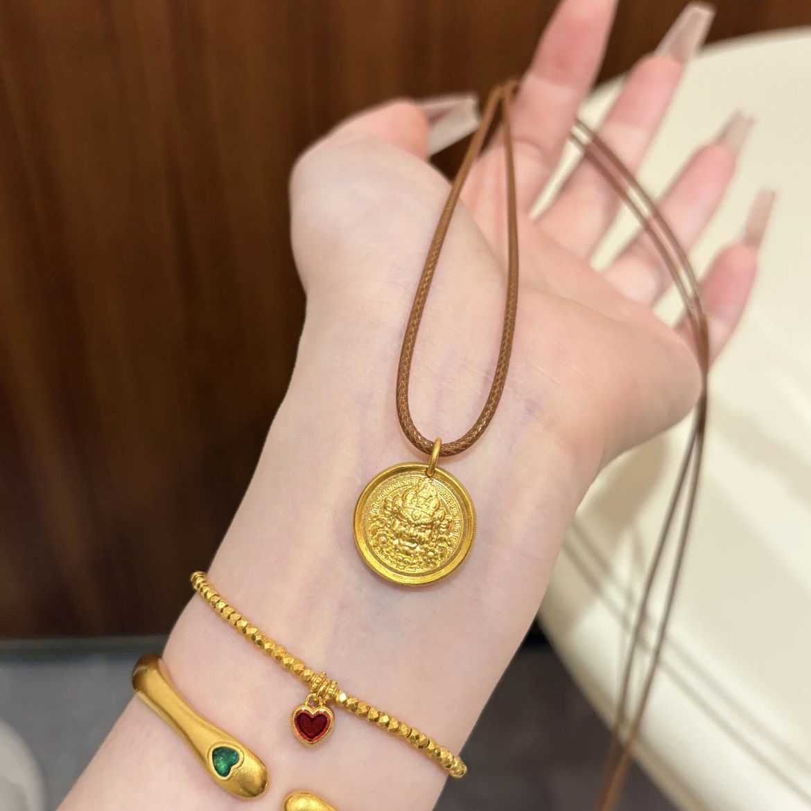 非金属皮质项链 新中式黄财神项链女财神吊坠国潮锁骨链新中式
