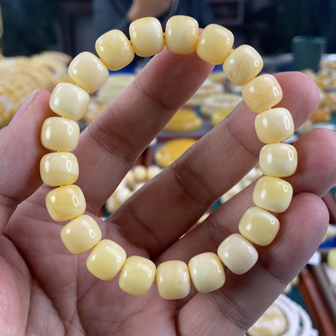 琥珀珠宝奇石未镶嵌10+浓白蜡老型手串15.1