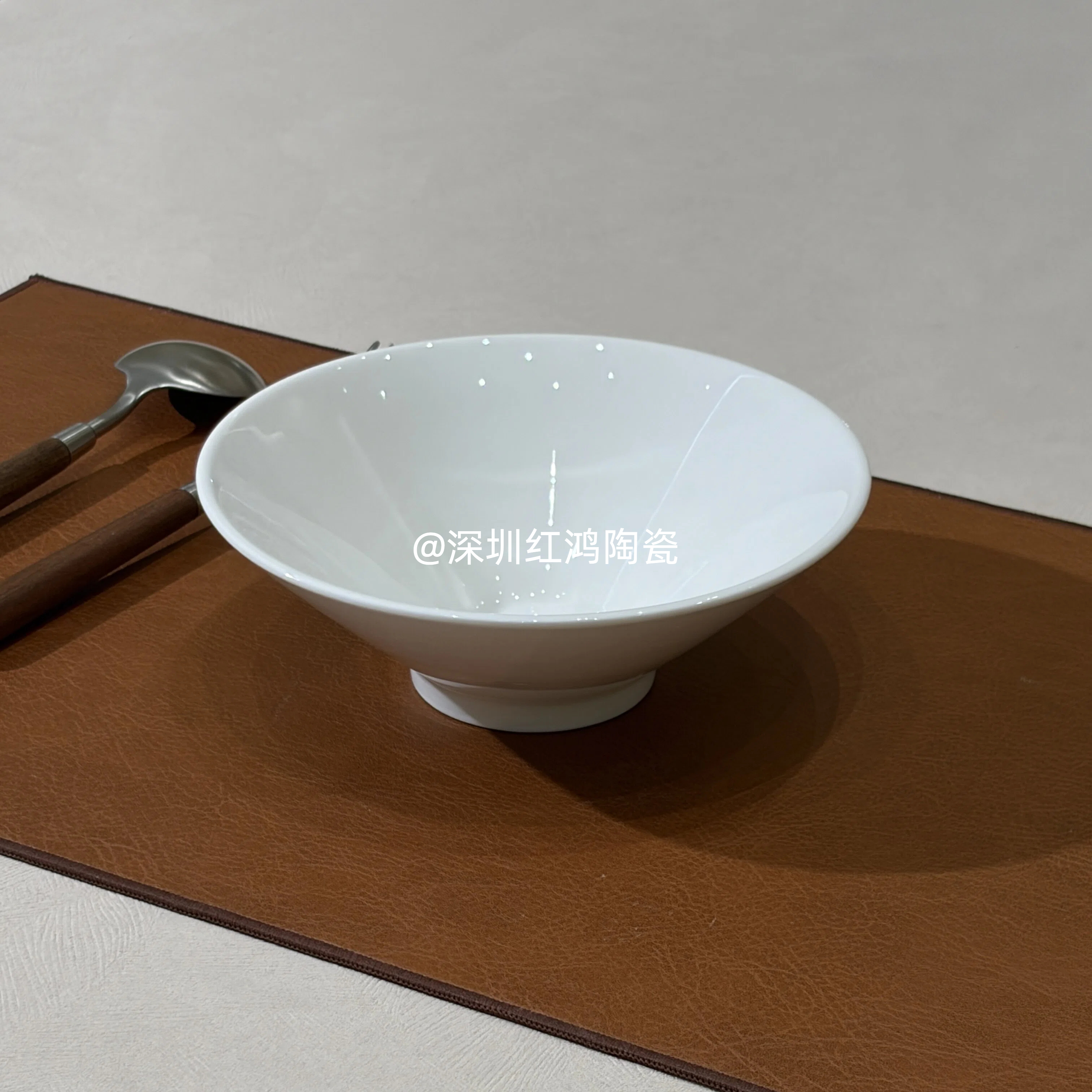 深圳红鸿 7英寸高端星级餐具 面碗汤碗斗笠碗拉面碗轻奢陶瓷大碗