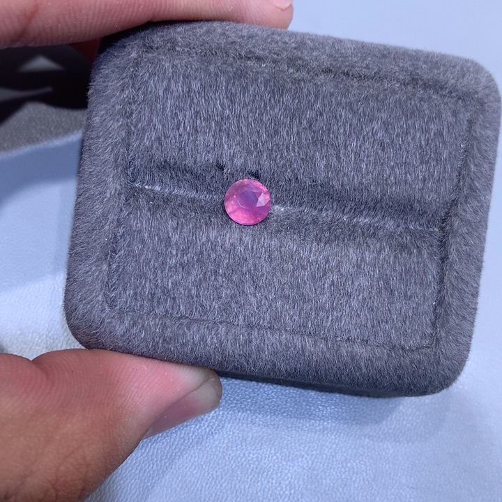 彩色蓝宝石裸石未镶嵌1.18克拉