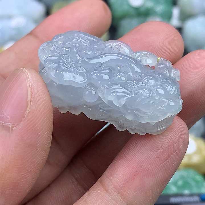 翡翠未镶嵌颈饰天然缅甸翡翠貔貅吊坠
