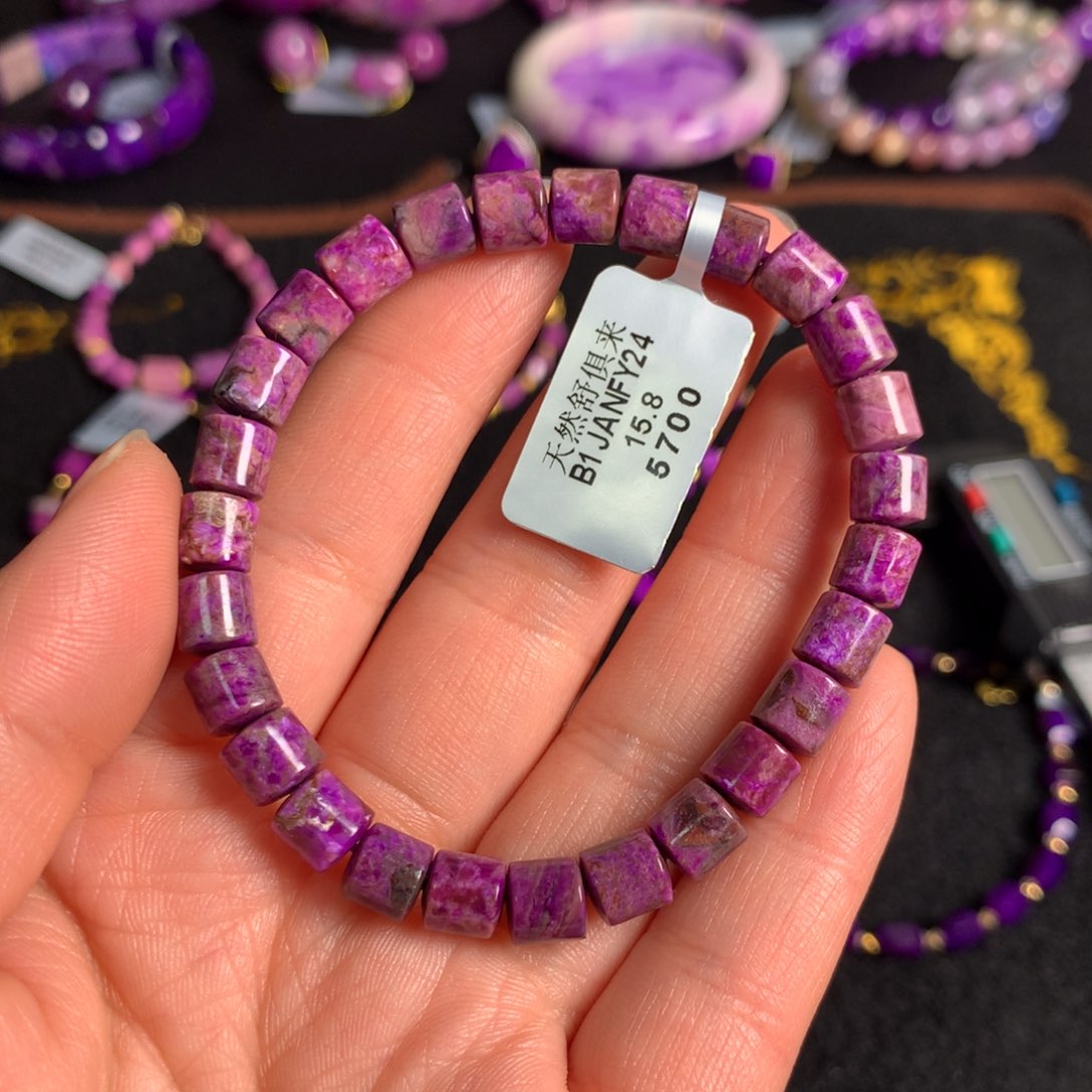 苏纪石（舒俱来）樱花粉桶珠手链未镶嵌顺*