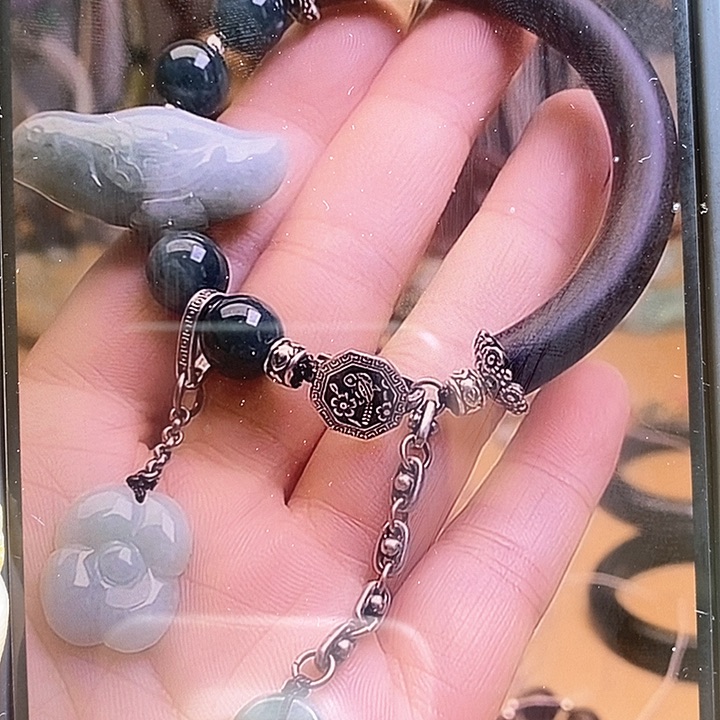 翡翠手链未镶嵌八**财半镯150