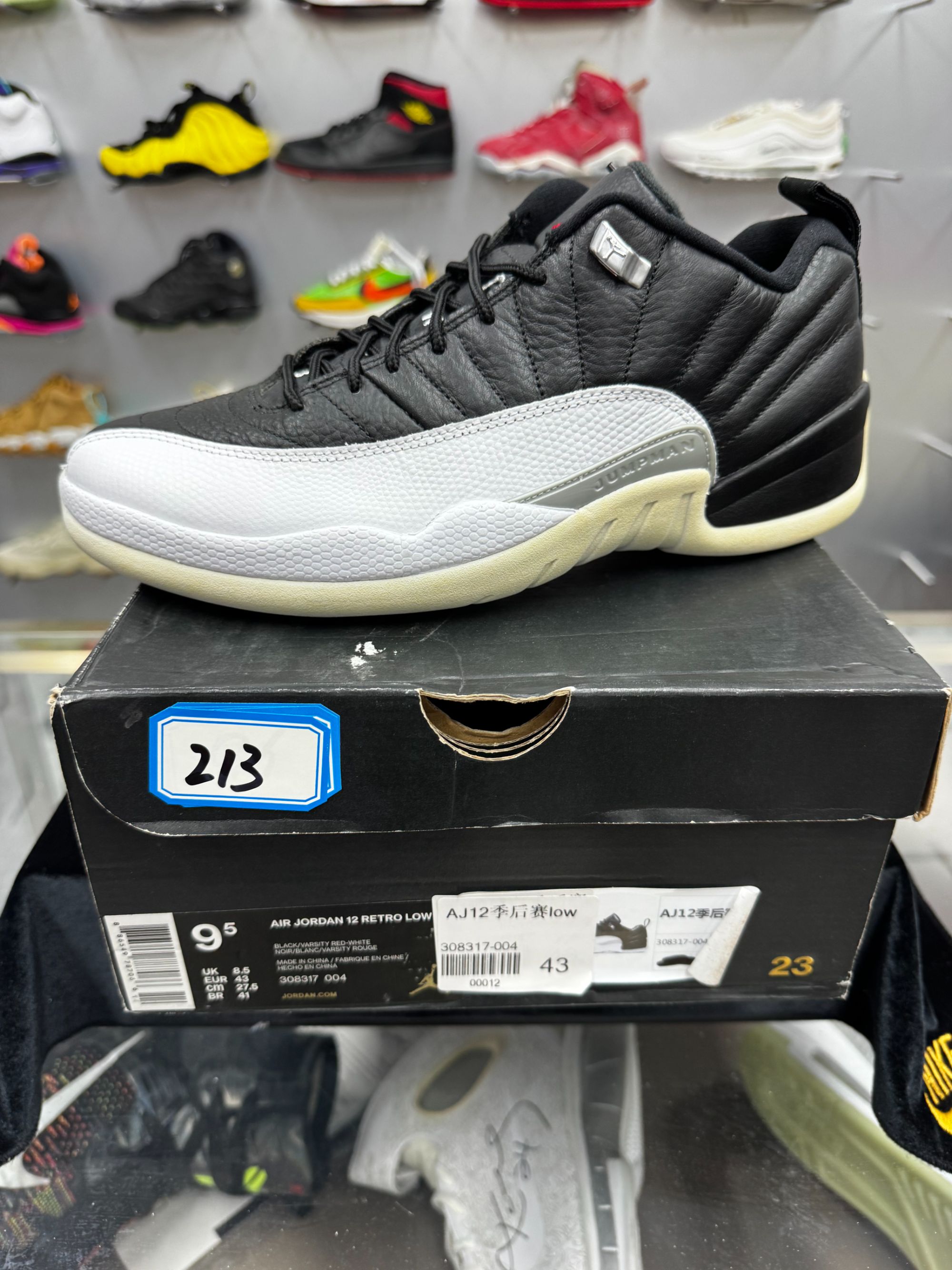 Nike aj12季后赛  全新原盒 43码 11月8   GUI  213