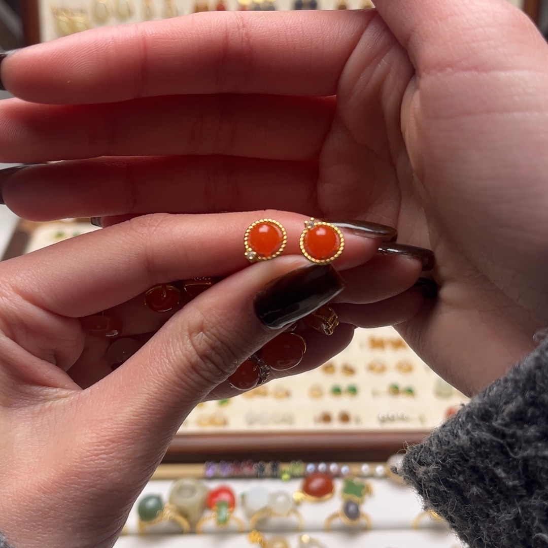 和田玉银S925镀金镶嵌耳坠