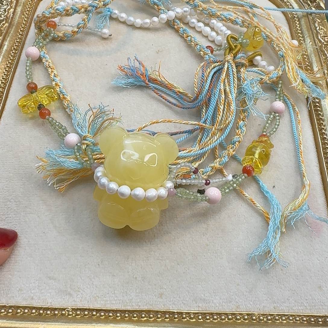 琥珀颈饰未镶嵌琥珀颈饰