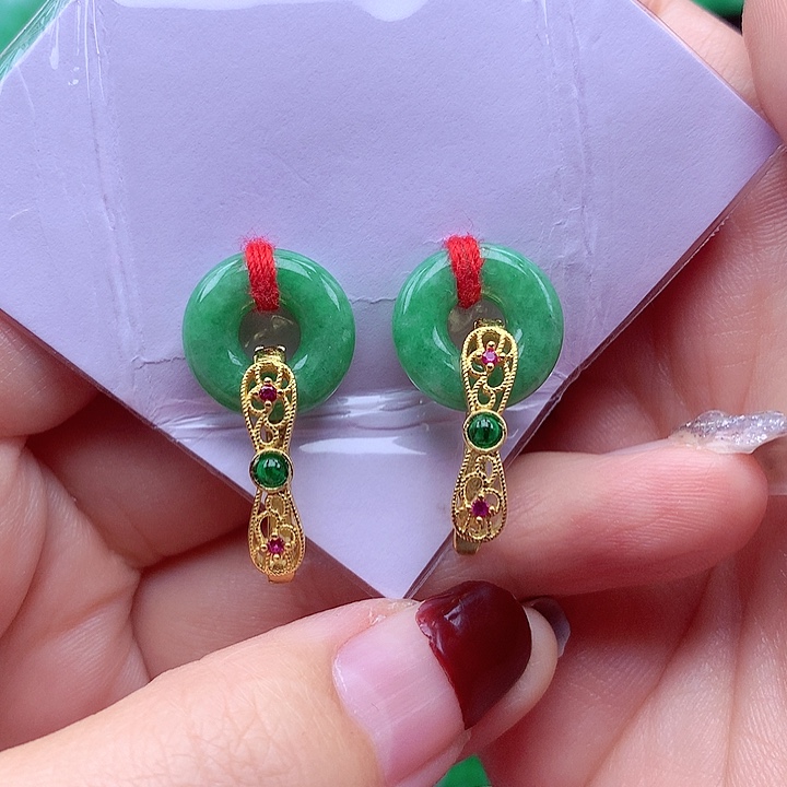 翡翠颈饰银S925镶嵌翡翠