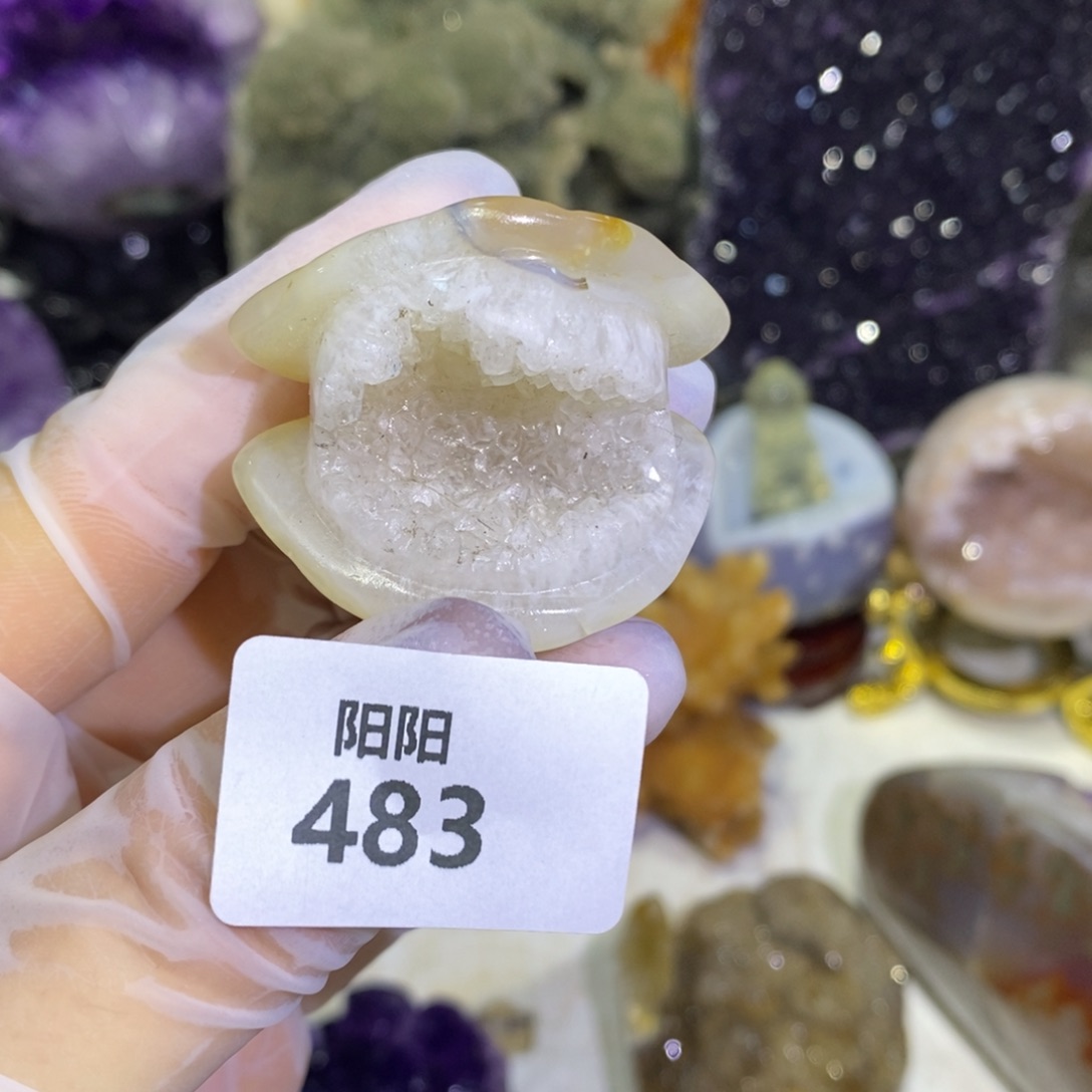 水晶未镶嵌大型摆件（非配饰）