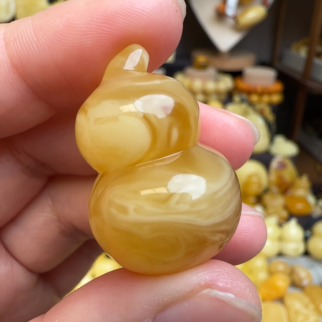琥珀未镶嵌吊坠(赠链)天然俄料溶洞妖花蜜蜡葫芦吊坠