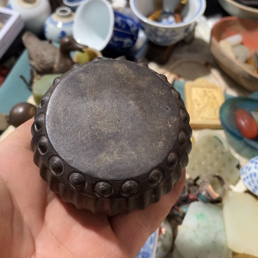 兵***仔陶瓷小小摆件佳品