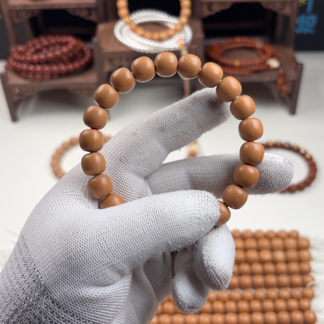 奇***.猴头核桃手串四方，老型