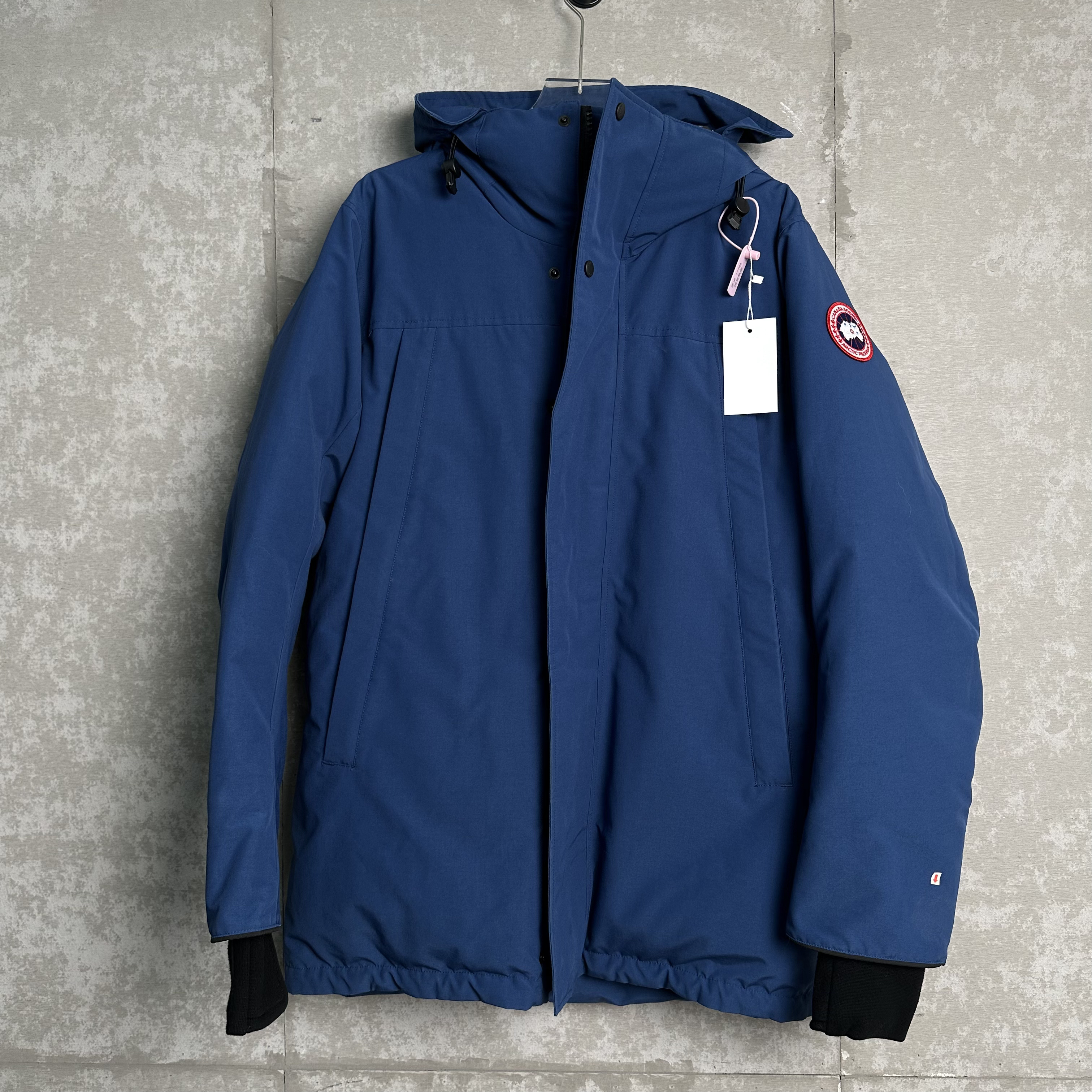 未使用 WE11 DONE 瑕疵/MM*1/加拿大鹅/袖标羽绒服/17784