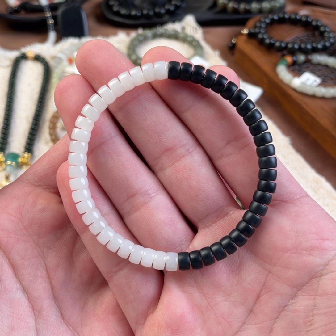 未镶嵌手串和田玉