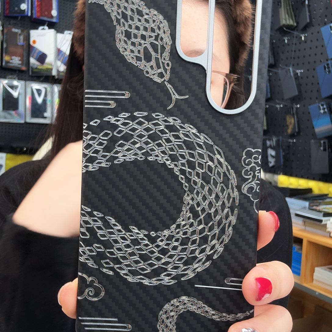 S24u蛇图带磁吸手机壳