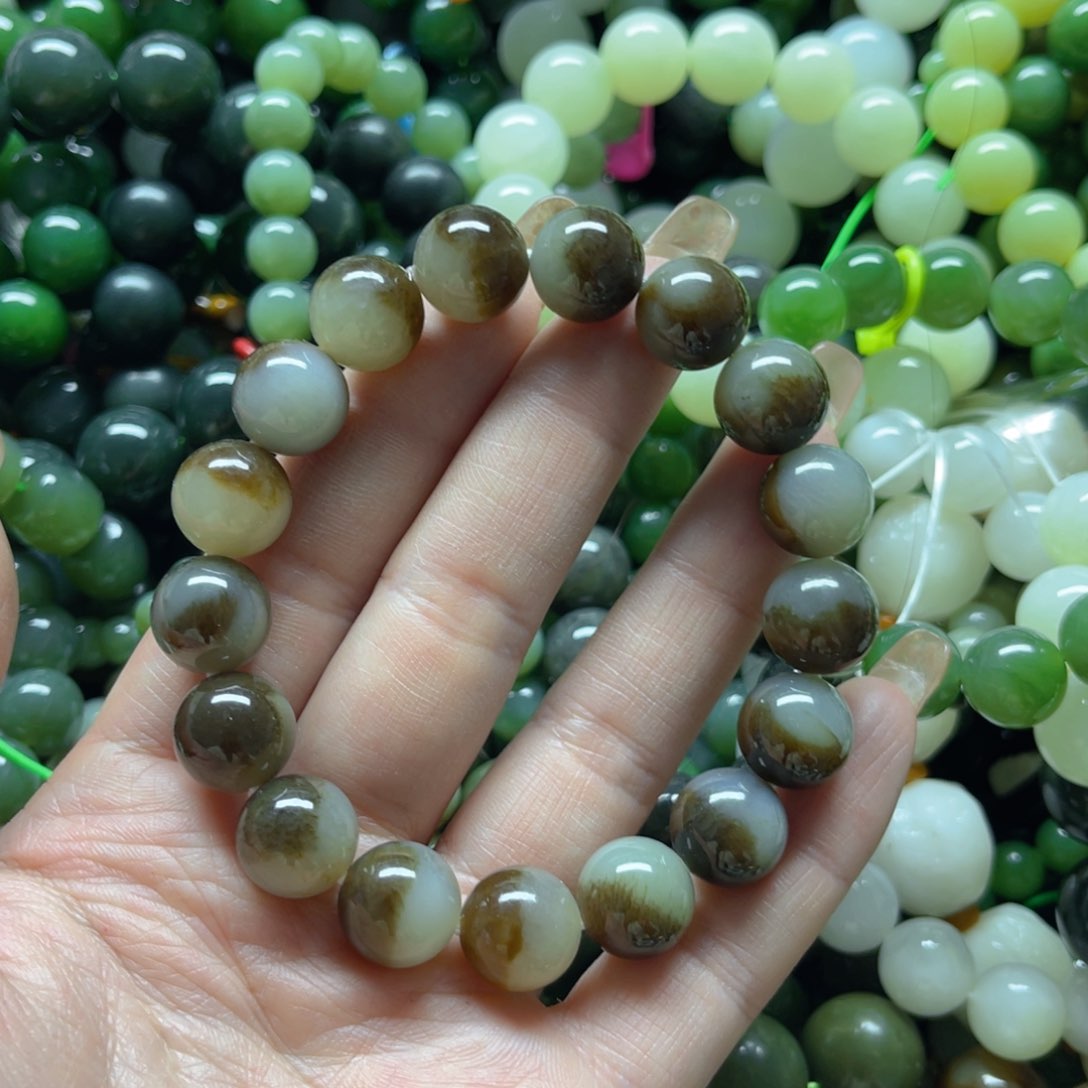 和田玉手串未镶嵌