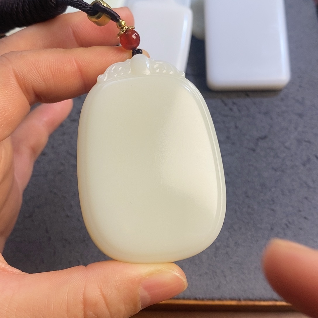 颈饰未镶嵌和田玉用****5