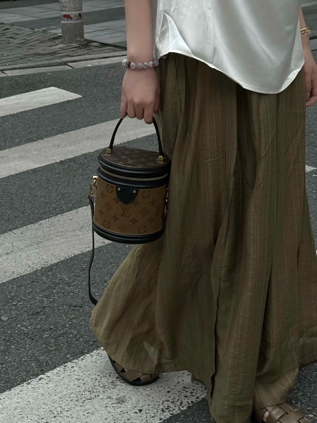 99新 LouisVuitton/路易威登 发财桶订金链接/99新/优选