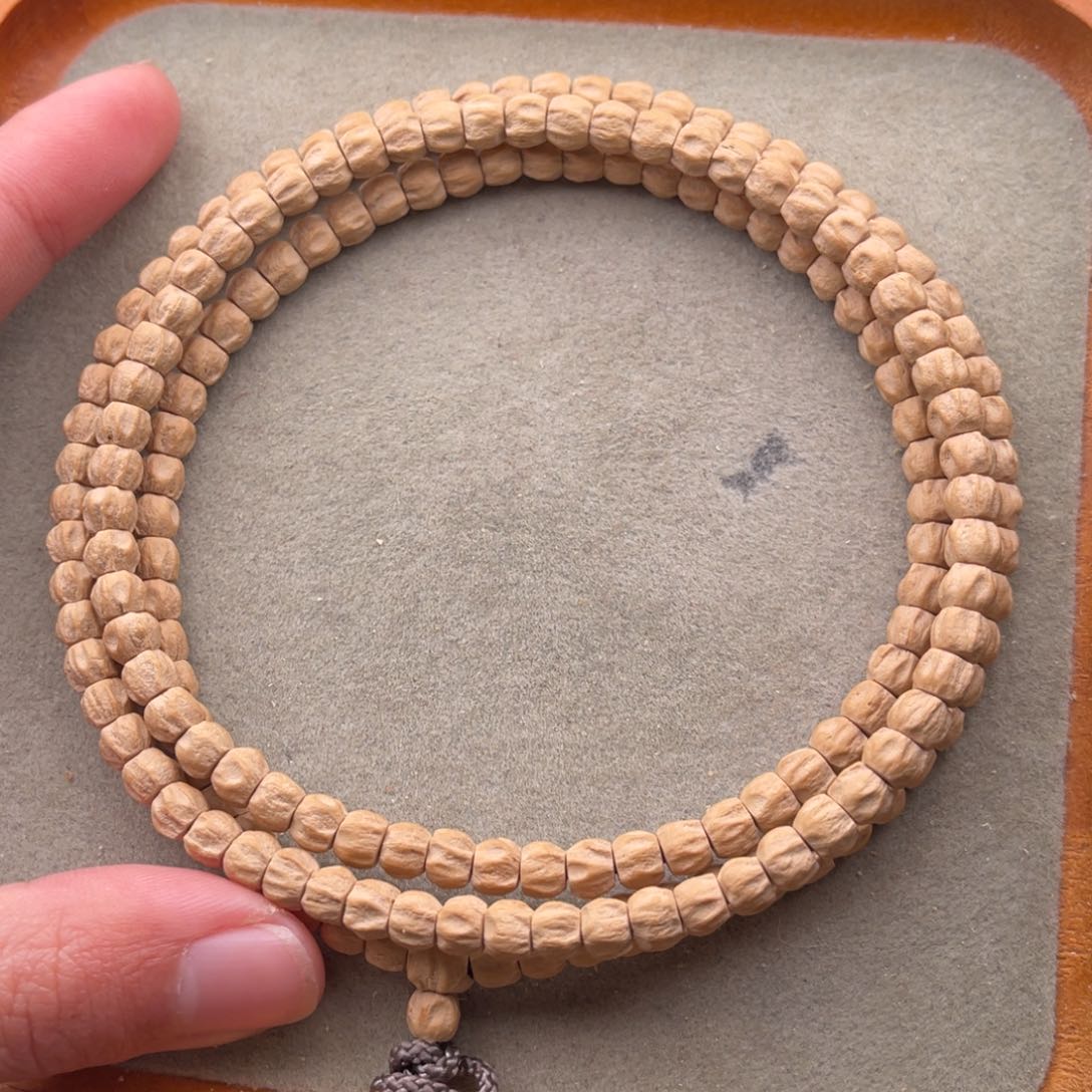 柏香籽/百香籽手串尺寸5.2