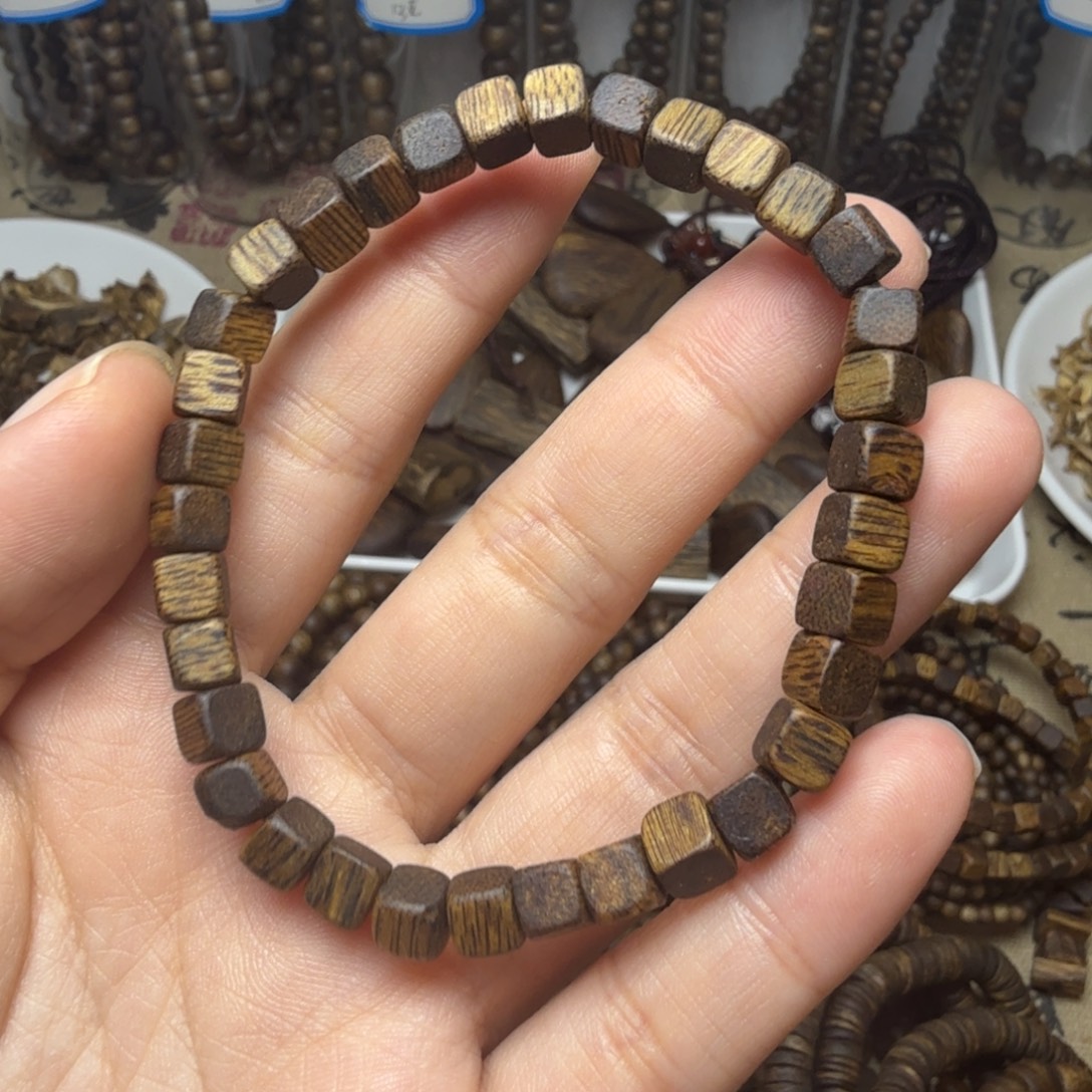 沉香碎屑沉香卡5单圈