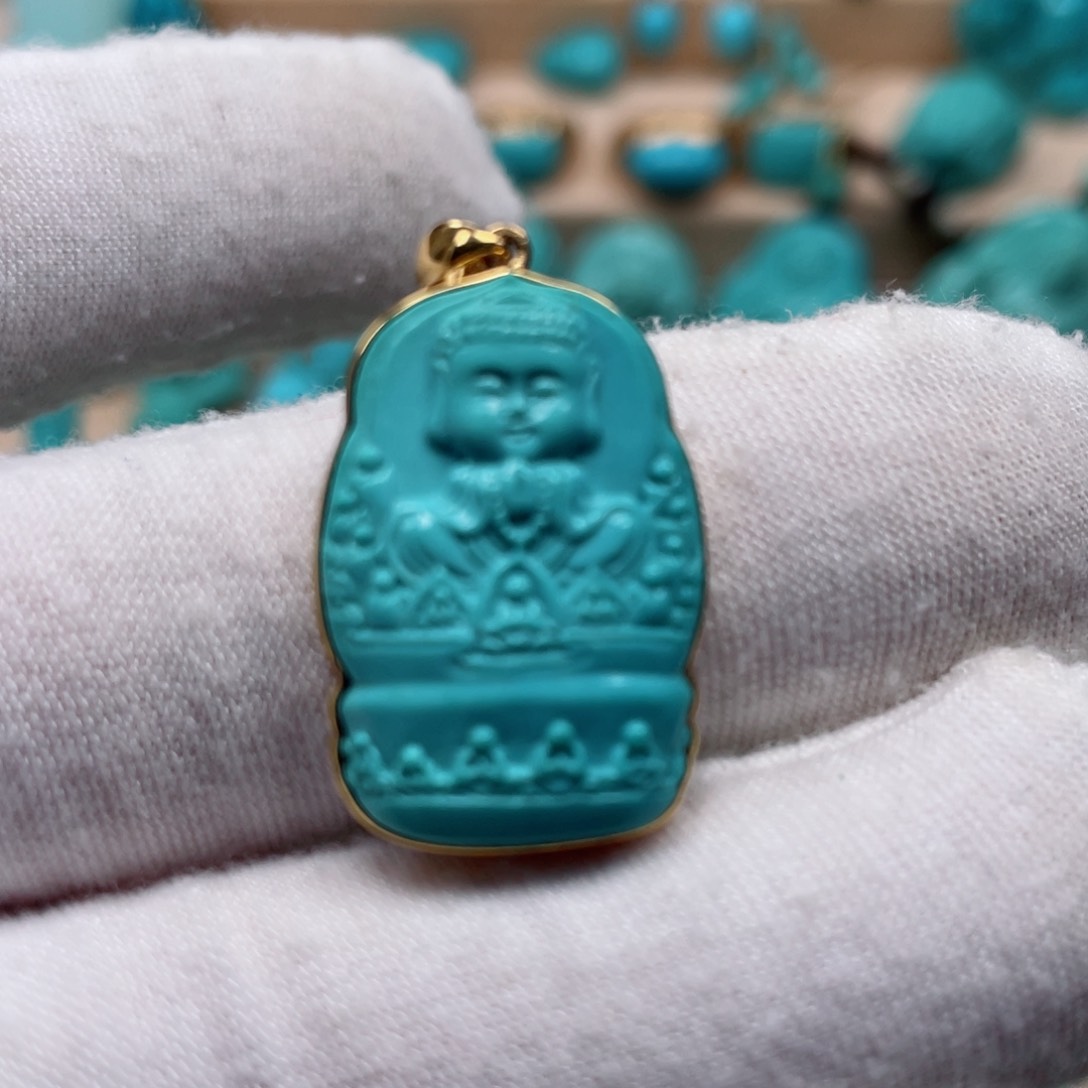 绿松石珠宝奇石18K金镶嵌