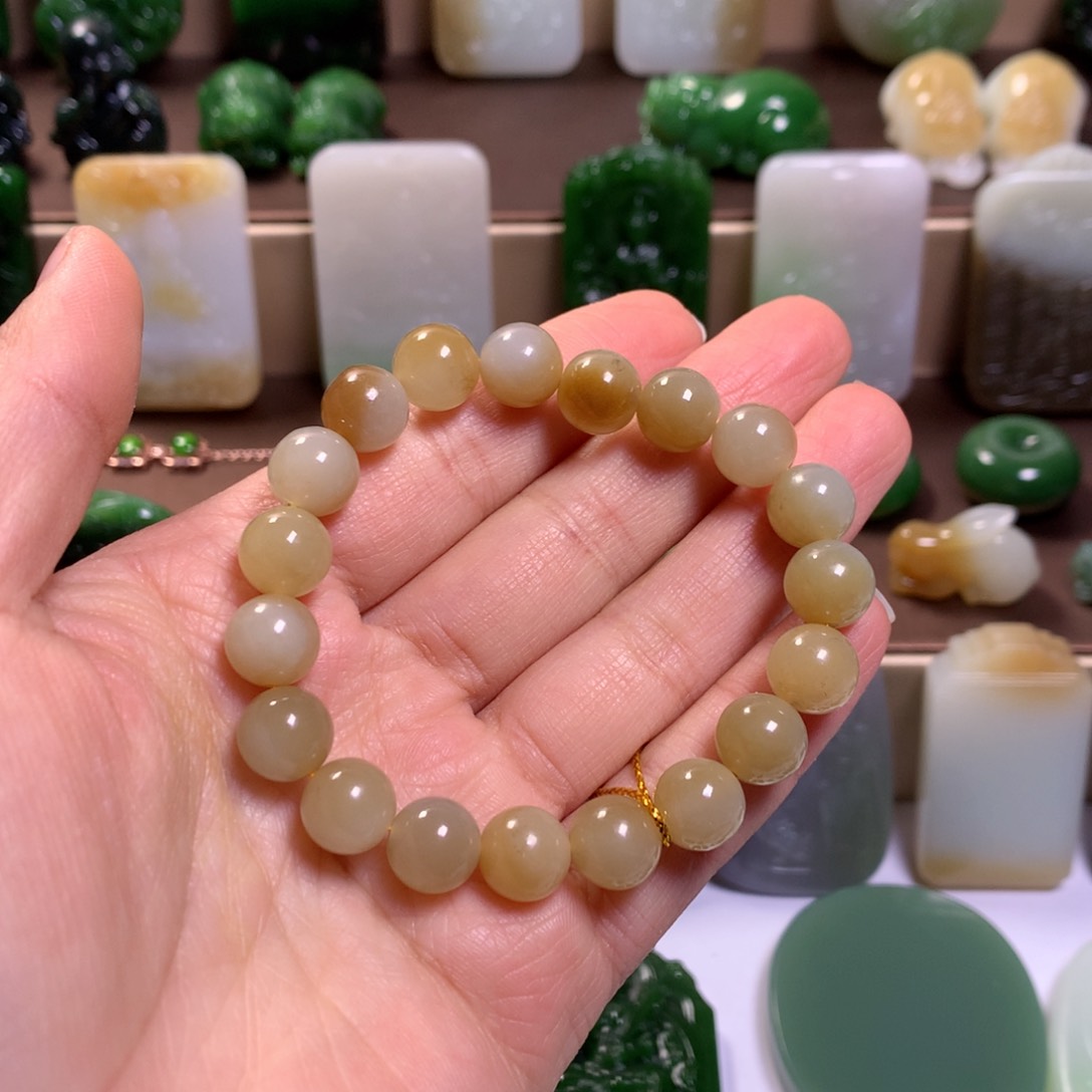 和田玉手串未镶嵌