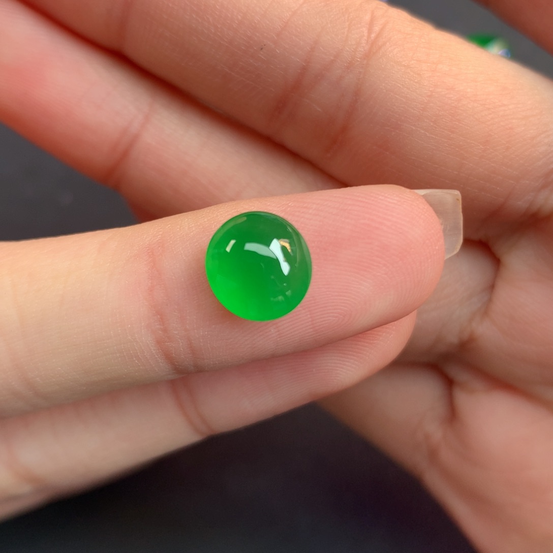 翡翠裸石翡翠8.47/8.07/4.02