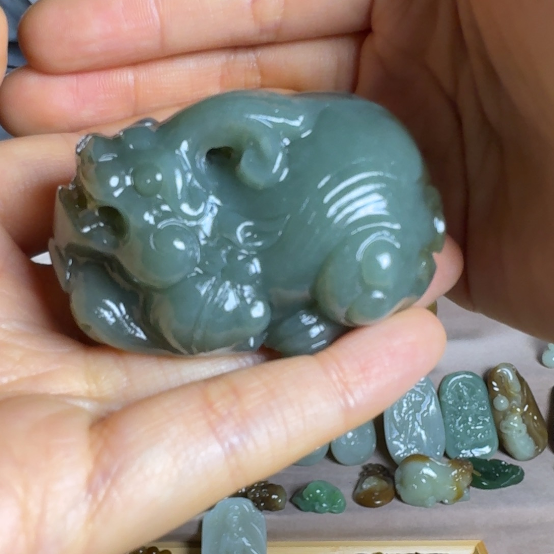 和田玉（糖玉）颈饰未镶嵌