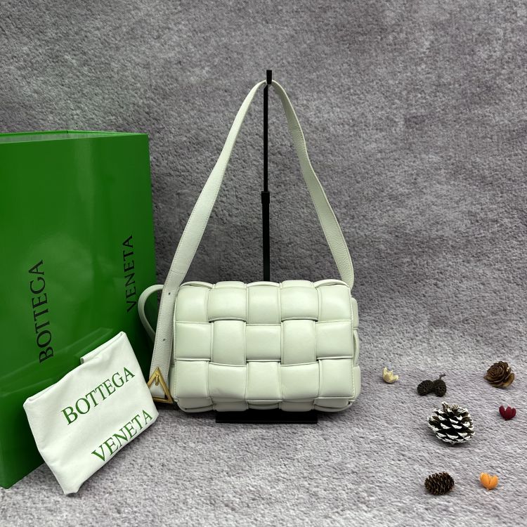 95新/葆蝶家/C18675694037/[251118CZ02]