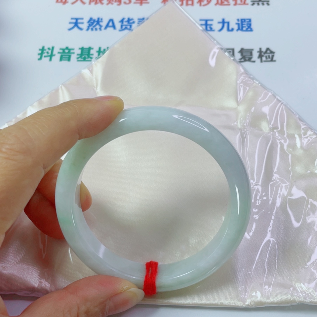 孙***可翡翠未镶嵌手镯天然翡翠手镯