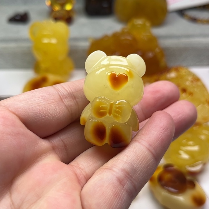 琥珀颈饰未镶嵌琥珀蜜蜡