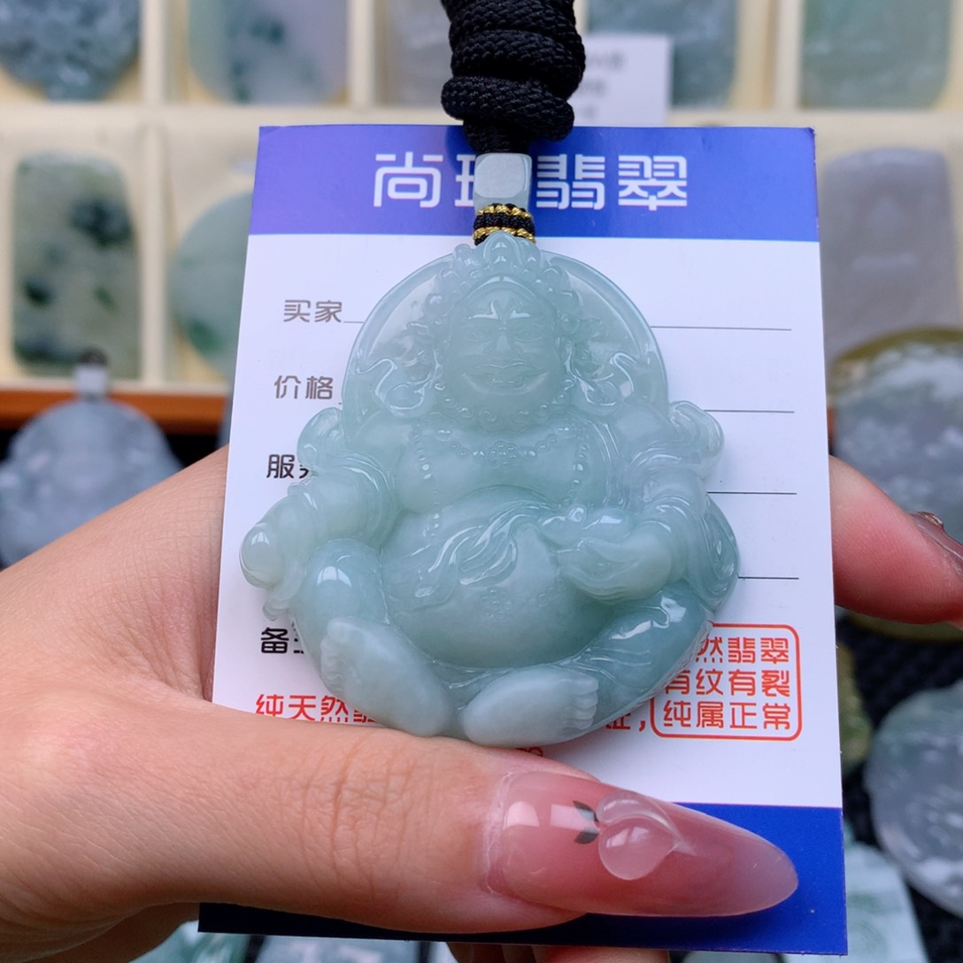 翡翠颈饰未镶嵌缅甸翡翠