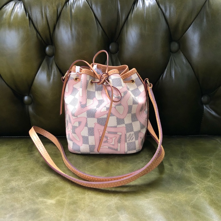 安洁利严选   LV白棋盘格nano水桶单肩包 WHZ410207H