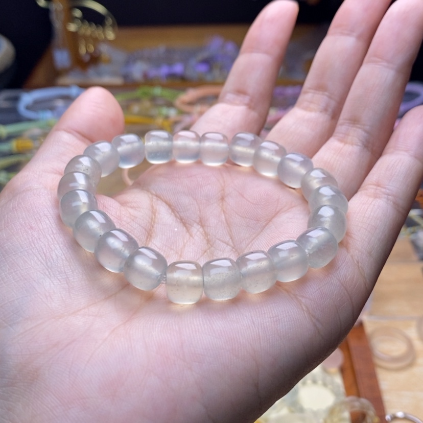 【闪购商品】玛瑙/玉髓手串未镶嵌天****蓝