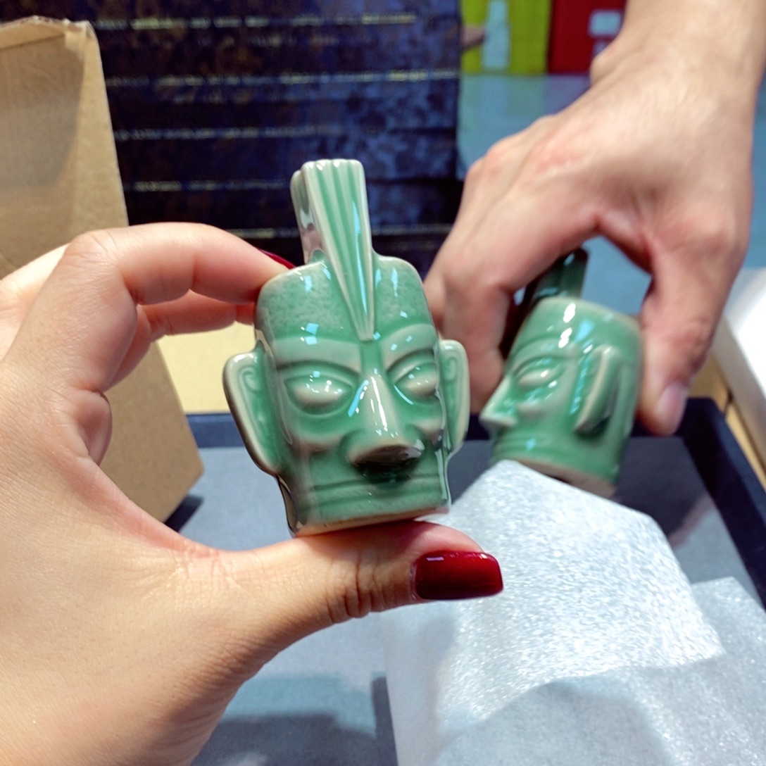 如图所示 观兰器物