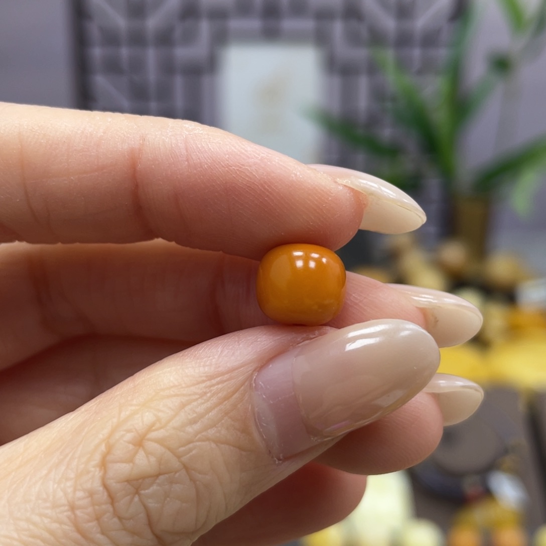 琥珀裸石未镶嵌j****29.0*8.0mm微瑕