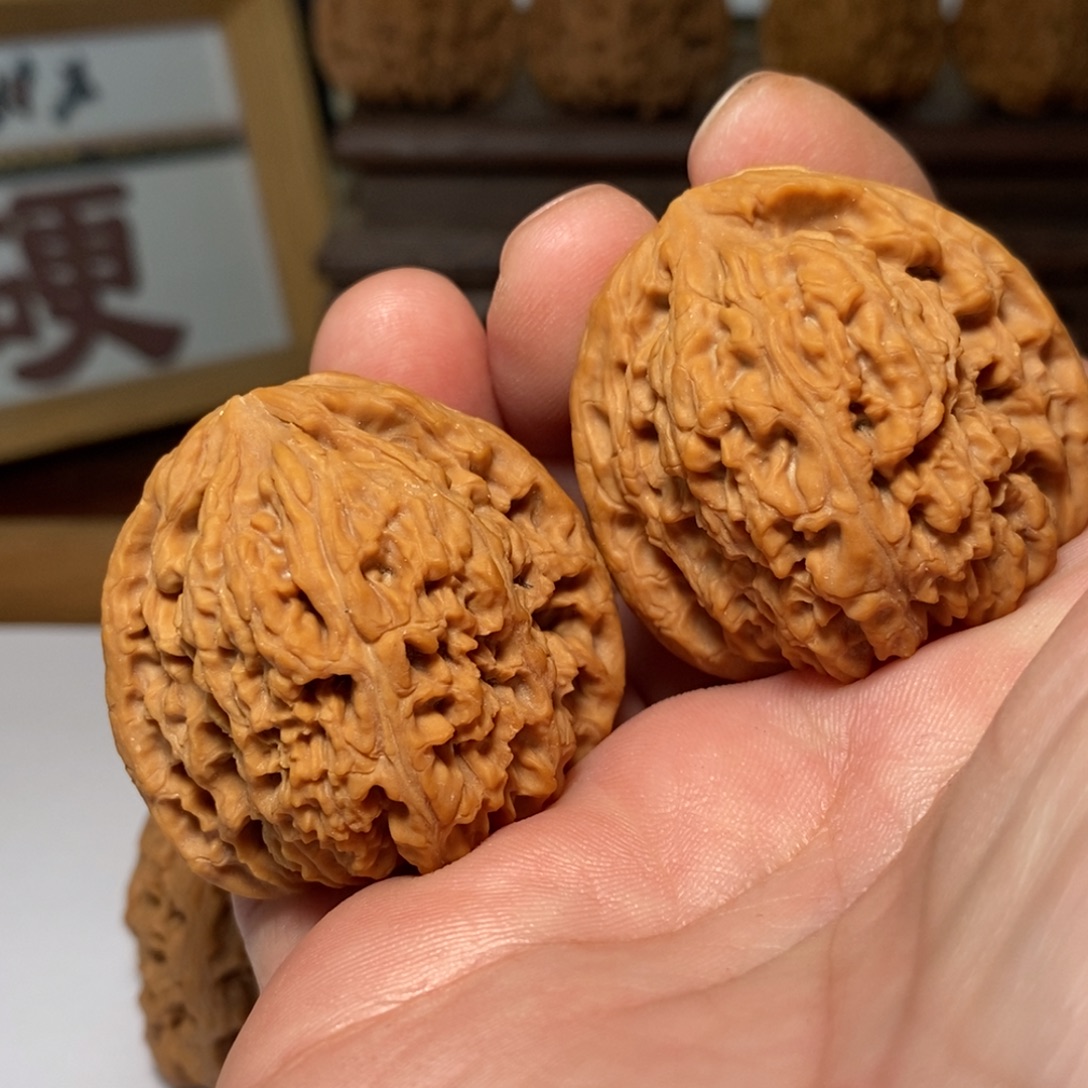 文玩核桃吊坠文玩核桃南将石三角39+