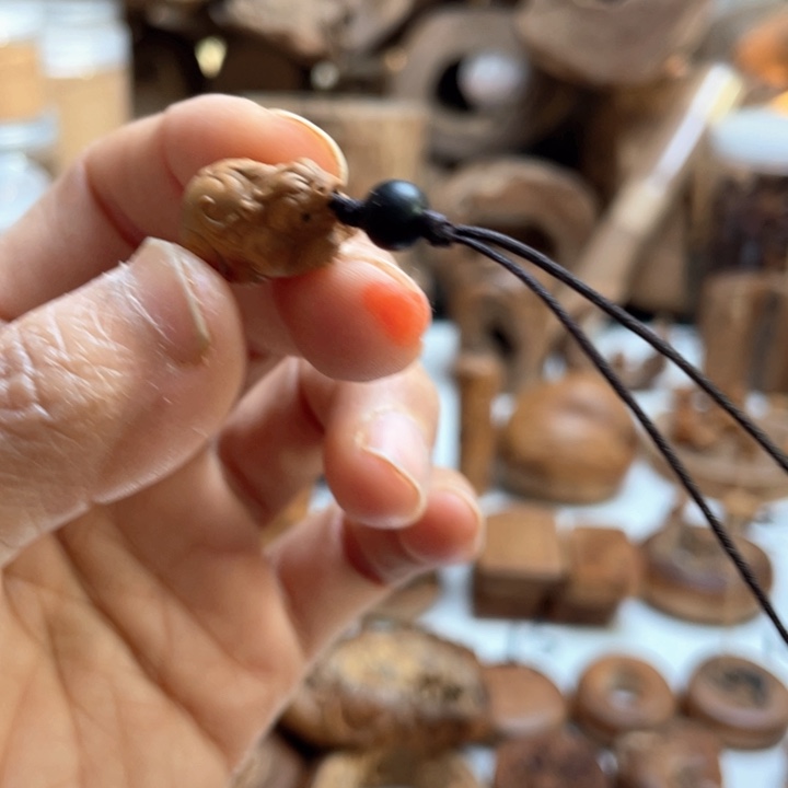 檀香木原汁原味老山檀香