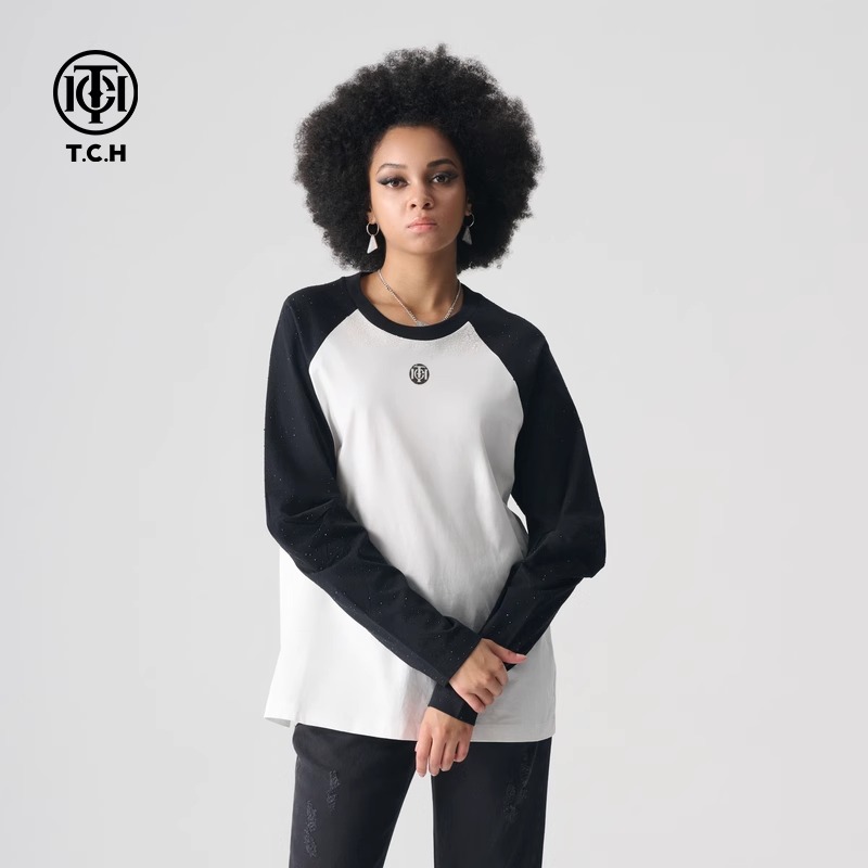 T.C.H24春夏新款潮流圆领轻奢系列长袖T恤上衣T72A086046