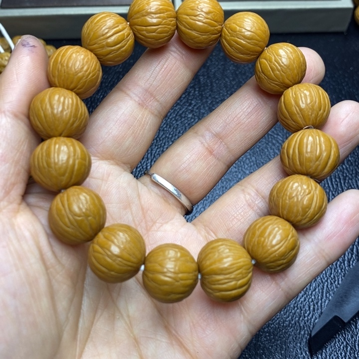 猴头核桃手串猴头草