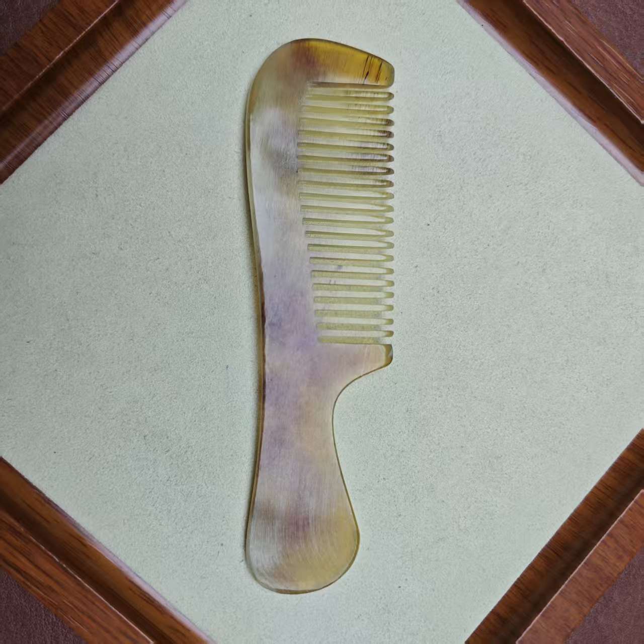 非金属珐琅手链 黄色 精致梳子 福