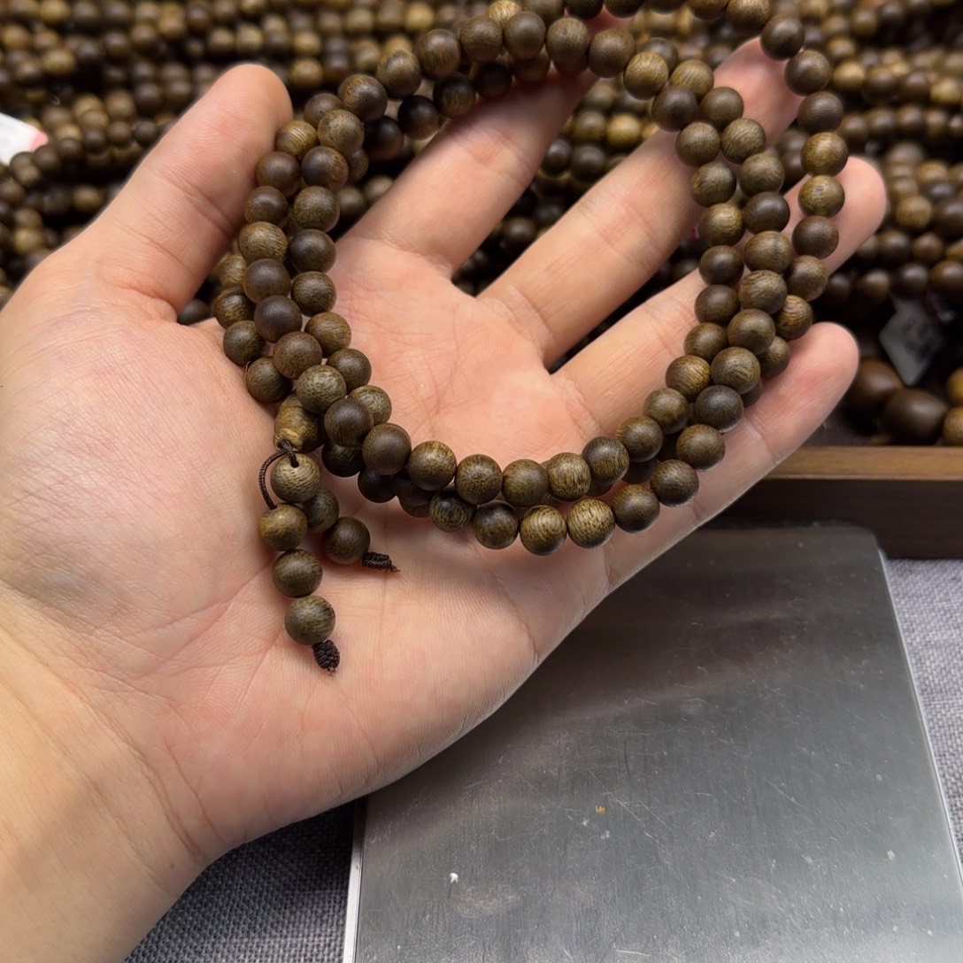 沉香碎屑沉香08圆珠多圈95沉海南莺歌绿