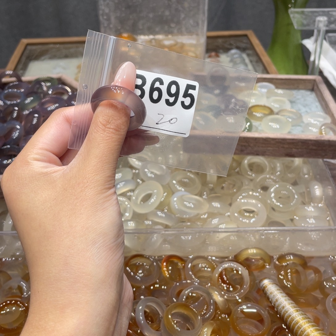 玛瑙/玉髓未镶嵌戒指695