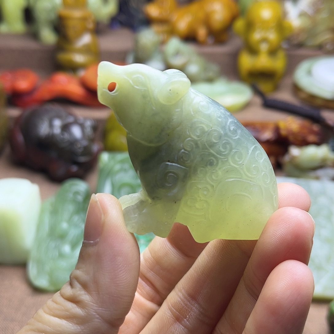白玉菩提吊坠160。。