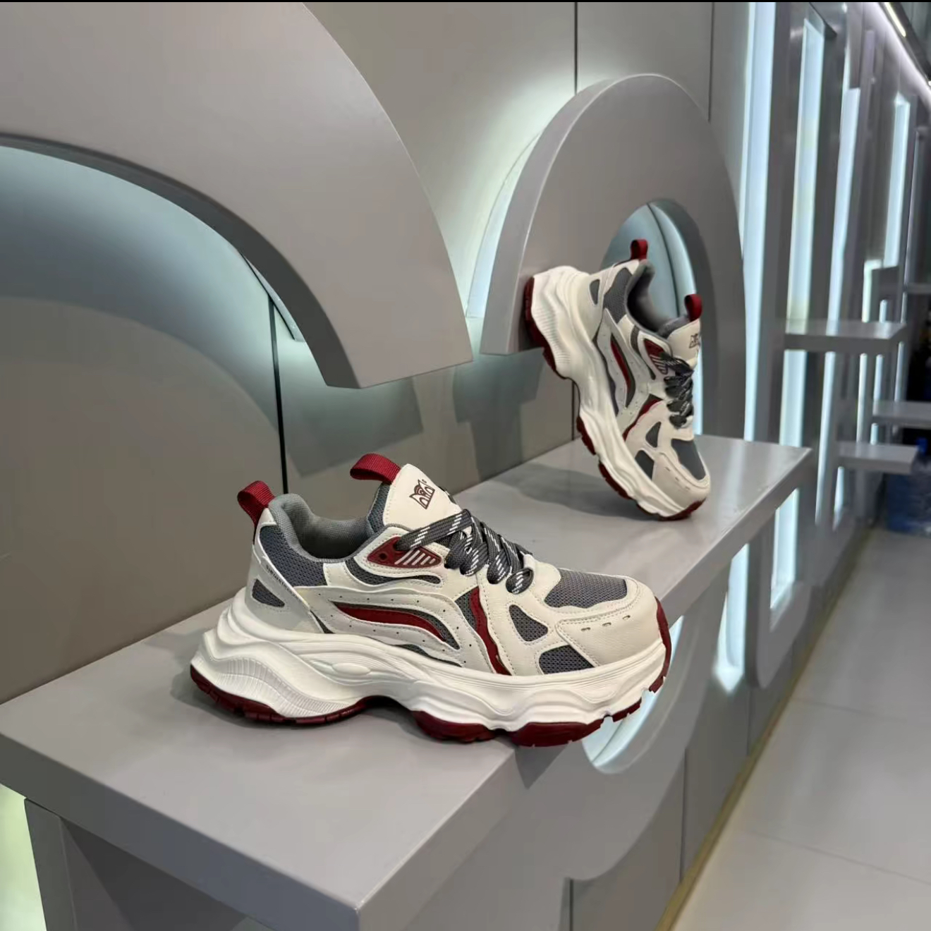 2025春季百搭运动休闲男鞋潮流运动老爹鞋